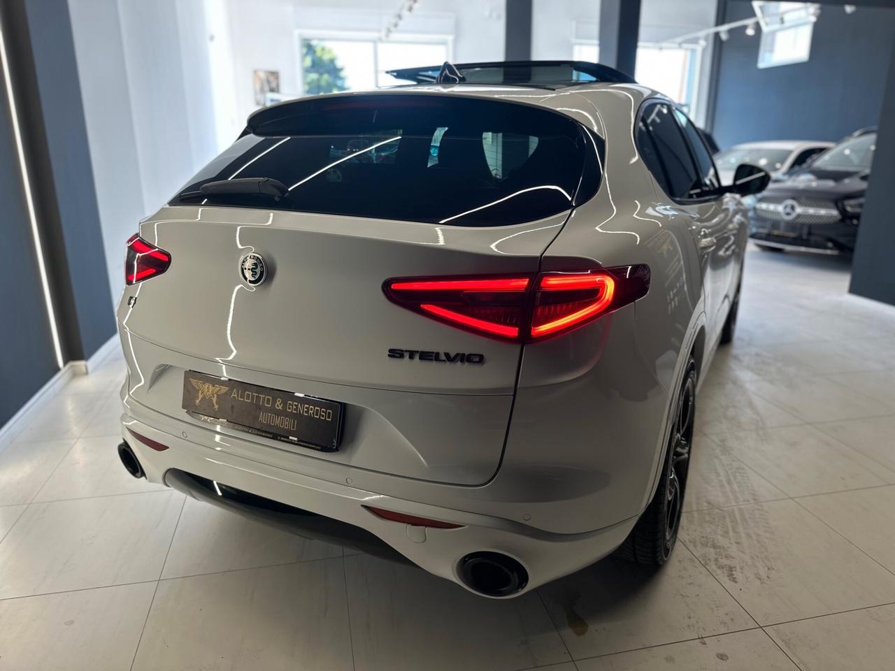 Alfa Romeo Stelvio 2.2 210 CV Q4 Veloce Full 2021