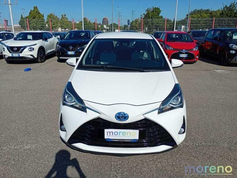 Toyota Yaris 1.5 hybrid Business