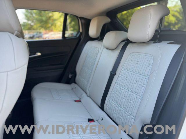 FIAT 600 Hybrid 100 CV DCT MHEV La Prima