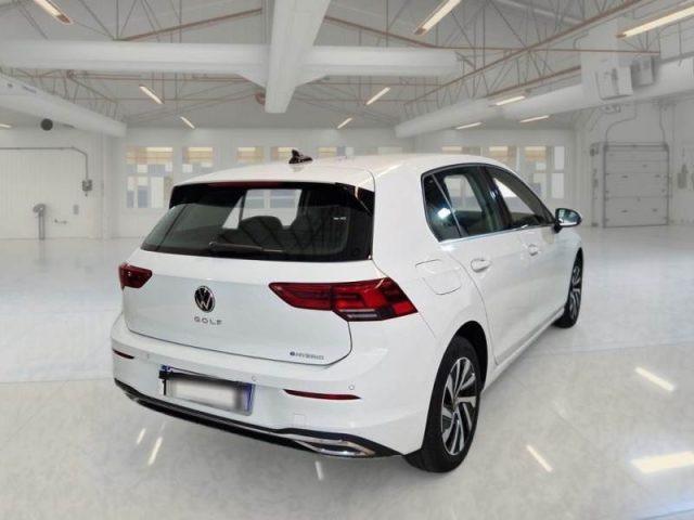 VOLKSWAGEN Golf 1.4 TSI eHYBRID 204 CV DSG Style
