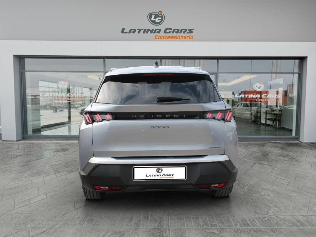 Peugeot 5008 1.2 hybrid Allure 145cv 7 posti Automatica