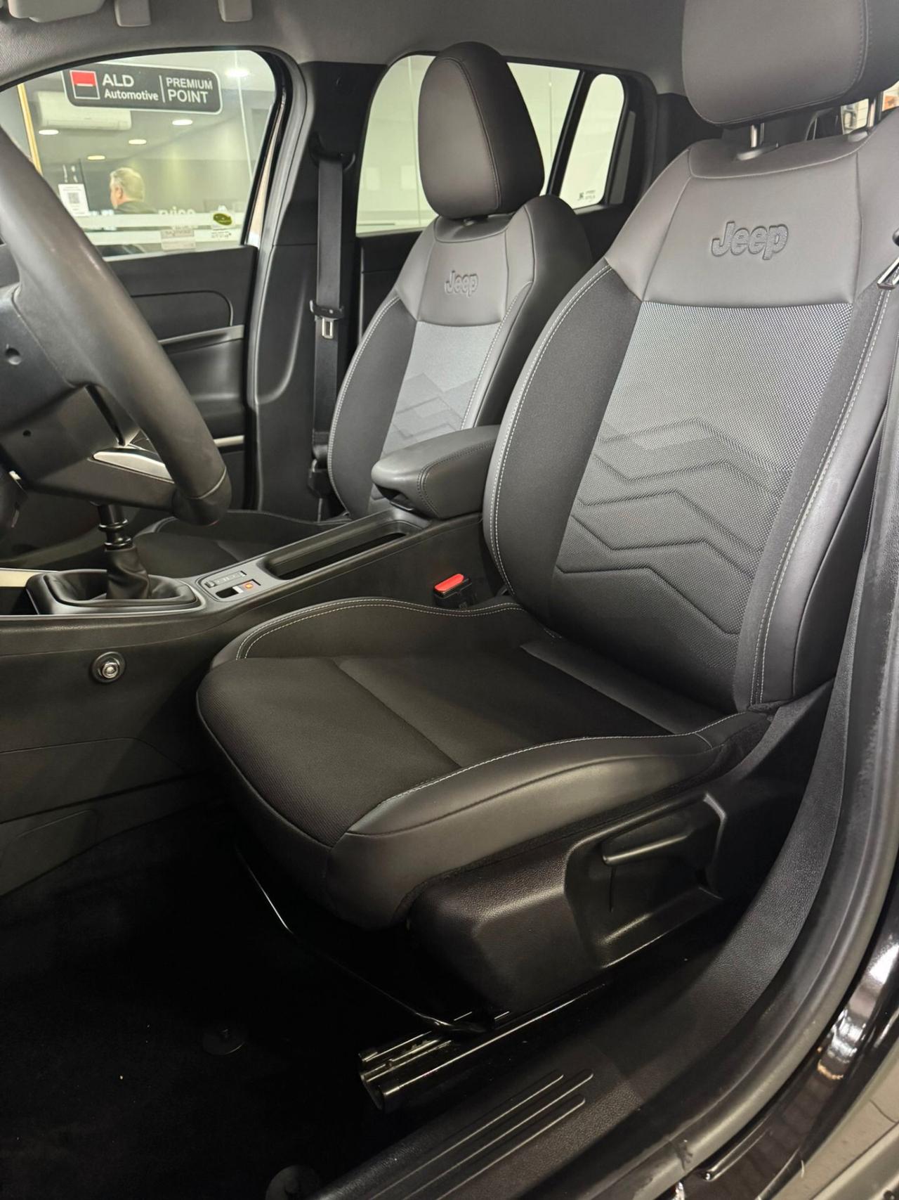 Jeep Avenger 1.2 Turbo 100 CV Summit -2023