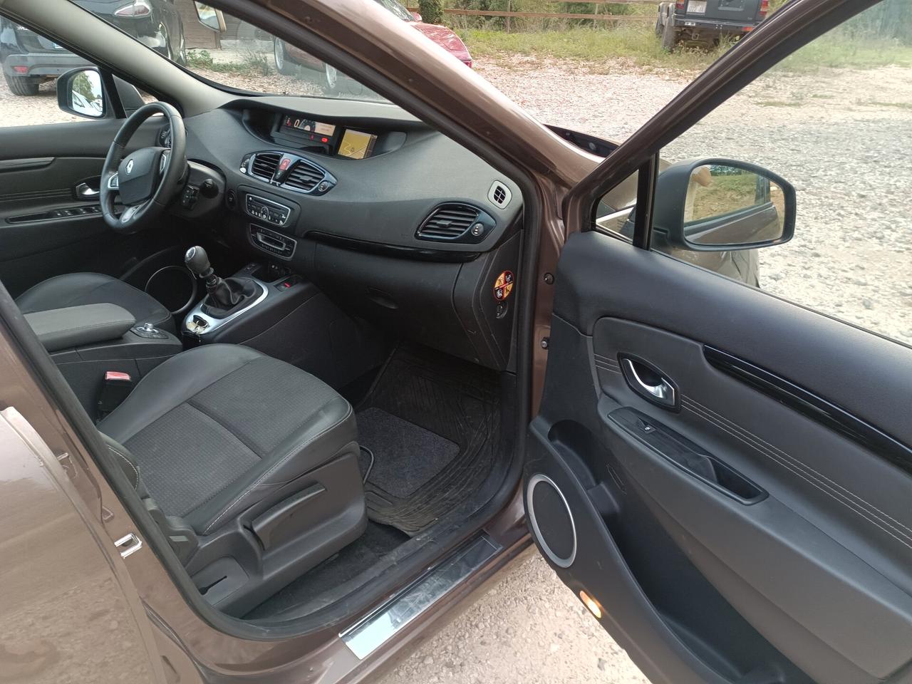 Renault Scenic Scénic X-Mod 1.9 dCi 130CV Luxe 7 posti