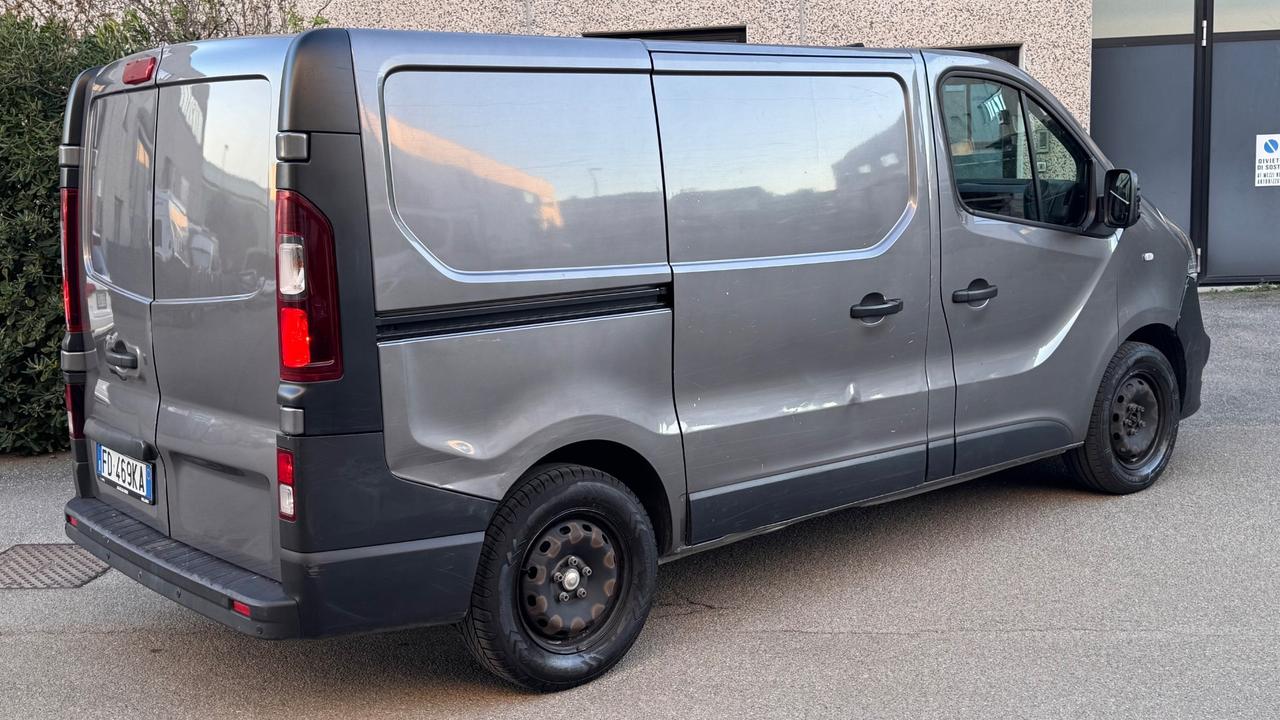 Opel Vivaro 27 1.6Bi Turbo 140CV EcoFLEX PC-TN Furgone