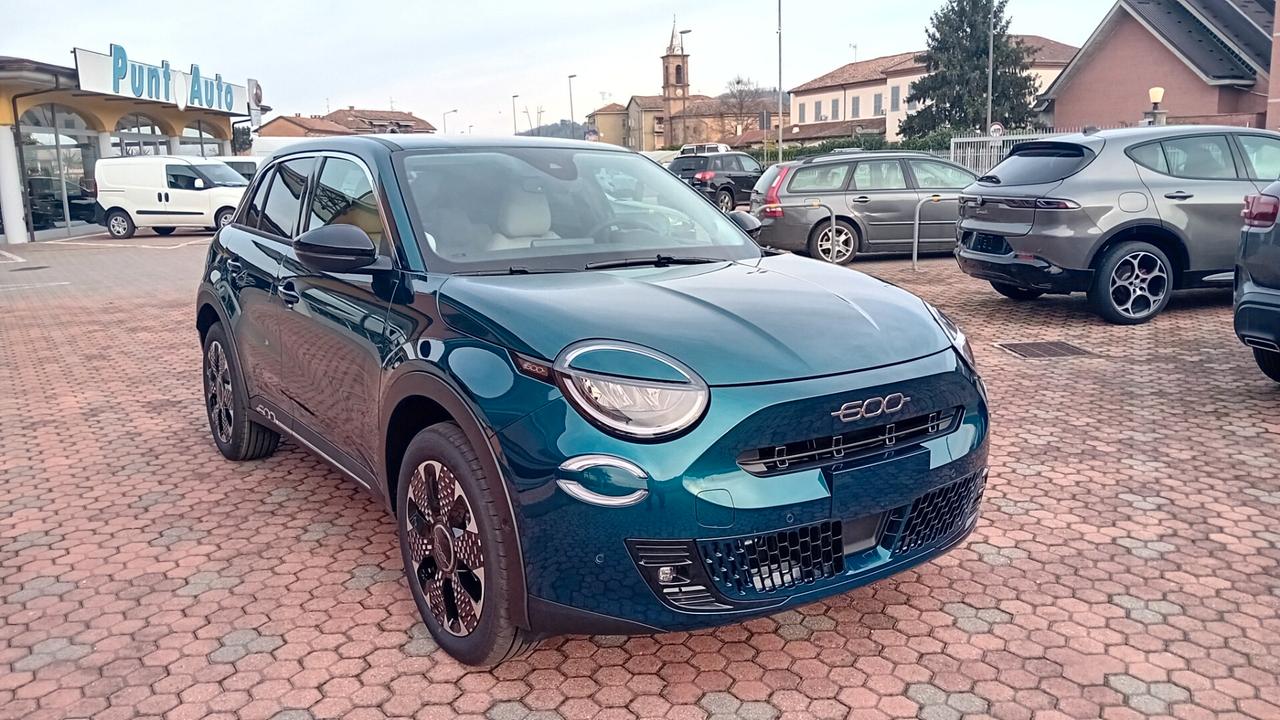 Fiat 600 1.2 Hybrid 145 CV DCT MHEV La Prima * SENZA VINCOLO DI FINANZIAMENTO*