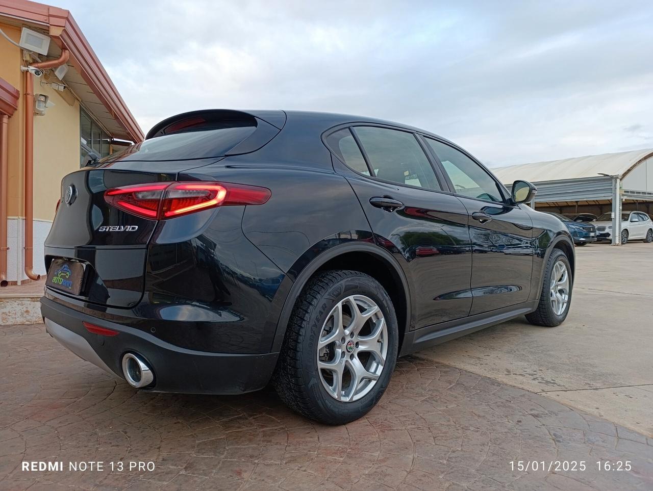 Alfa Romeo Stelvio 2.2 Turbodiesel 190 CV AT8 Q4 Business