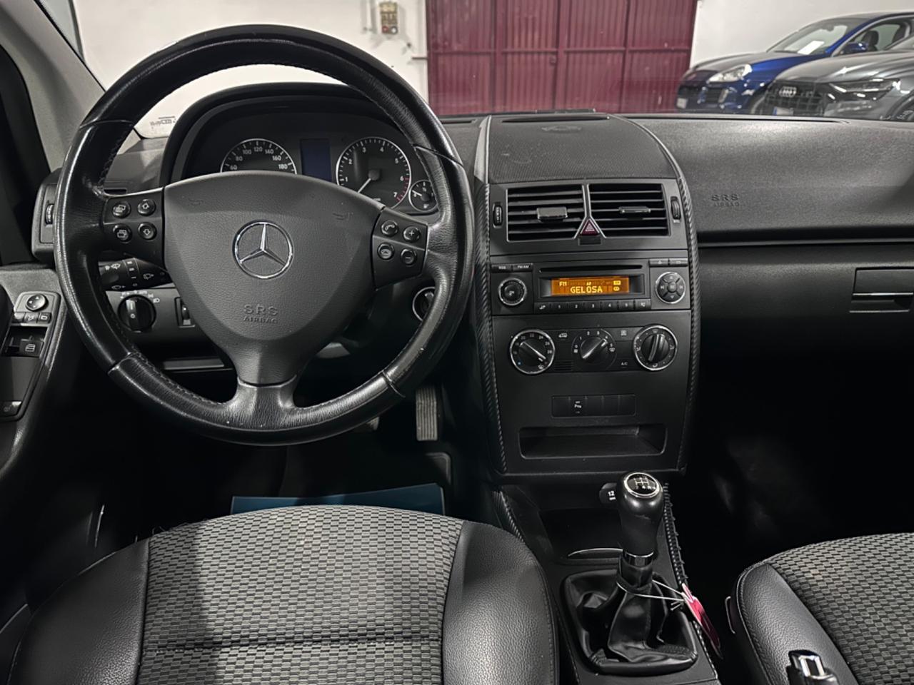 Mercedes-benz A 150 BlueEFFICIENCY Elegance