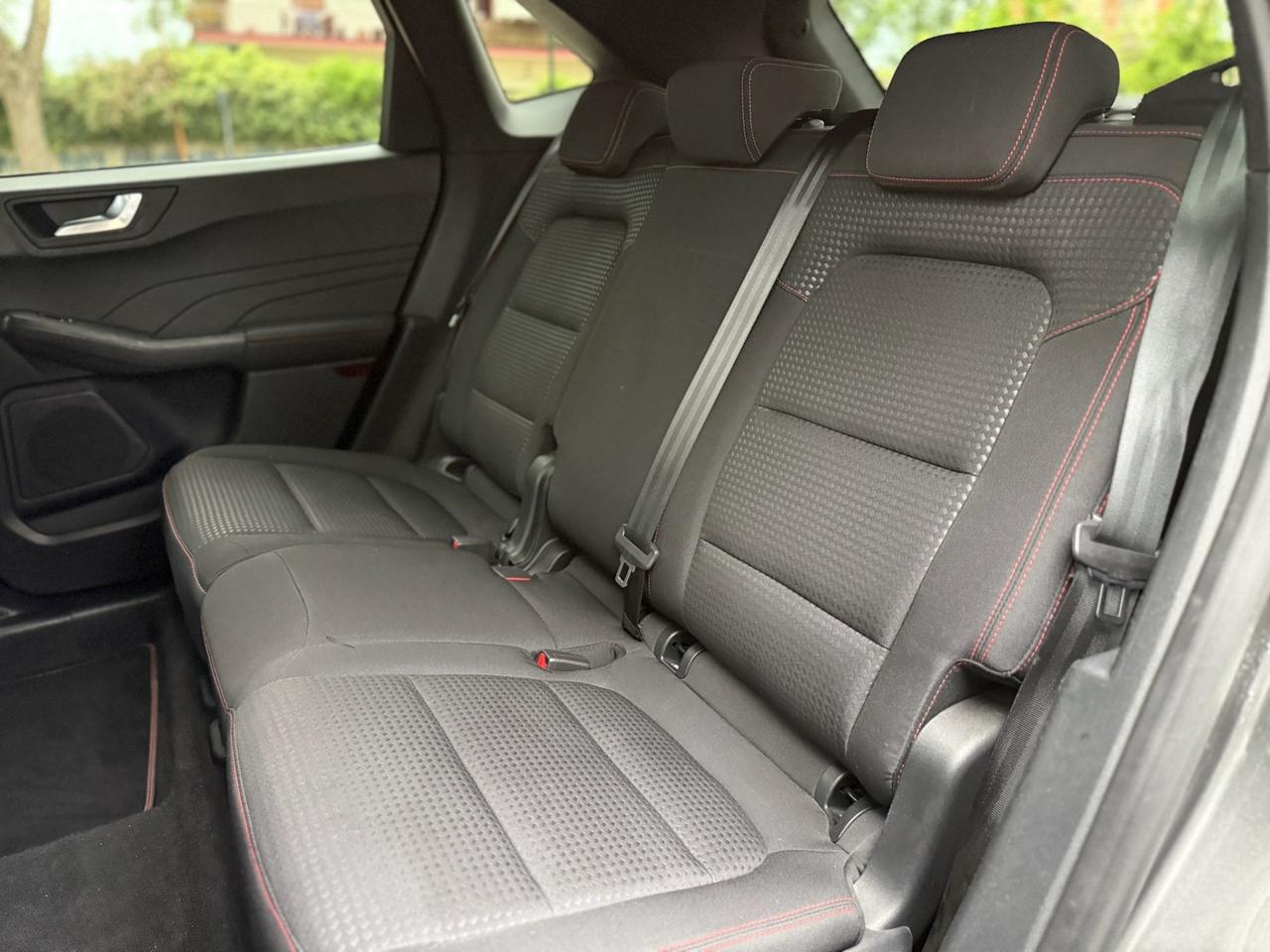 FORD Kuga 2022 2.5 Full Hybrid 190cv AWD ST-Line