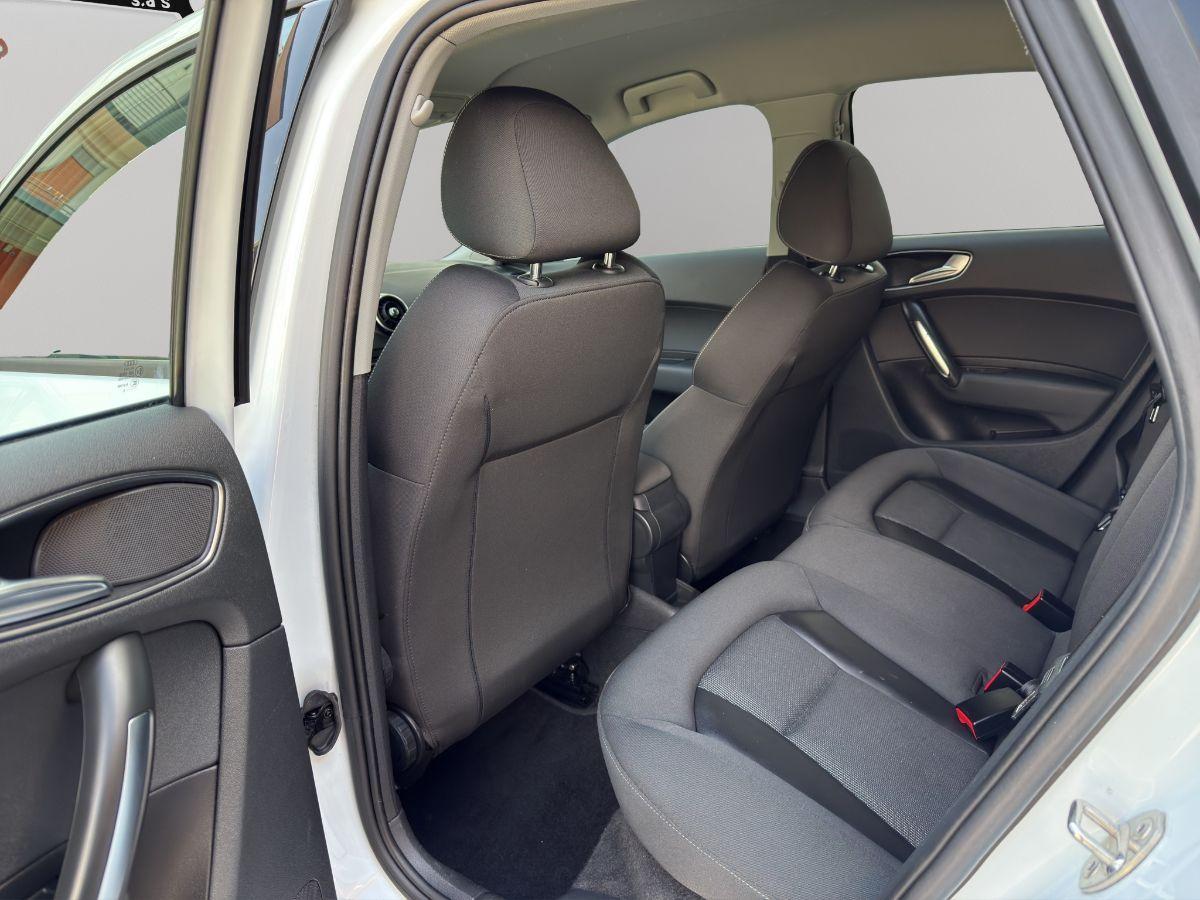 AUDI - A1 Sportback - 1.6 TDI 90CV S tronic S line edition plus