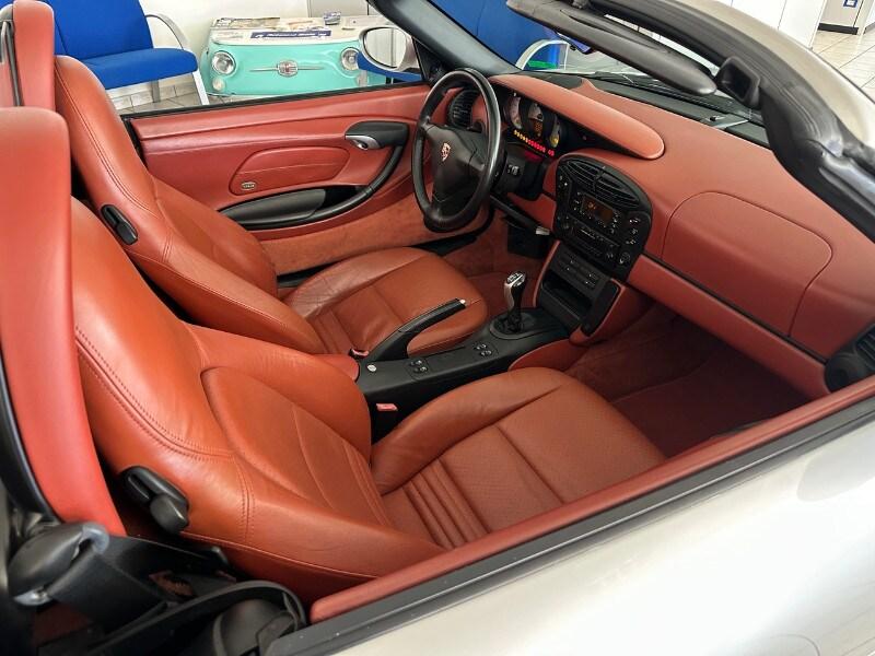 PORSCHE Boxster (986) Boxster 2.7i 24V cat
