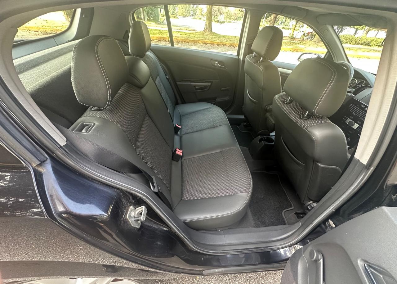 Opel Astra 1.7 CDTI 125CV 5 porte Cosmo