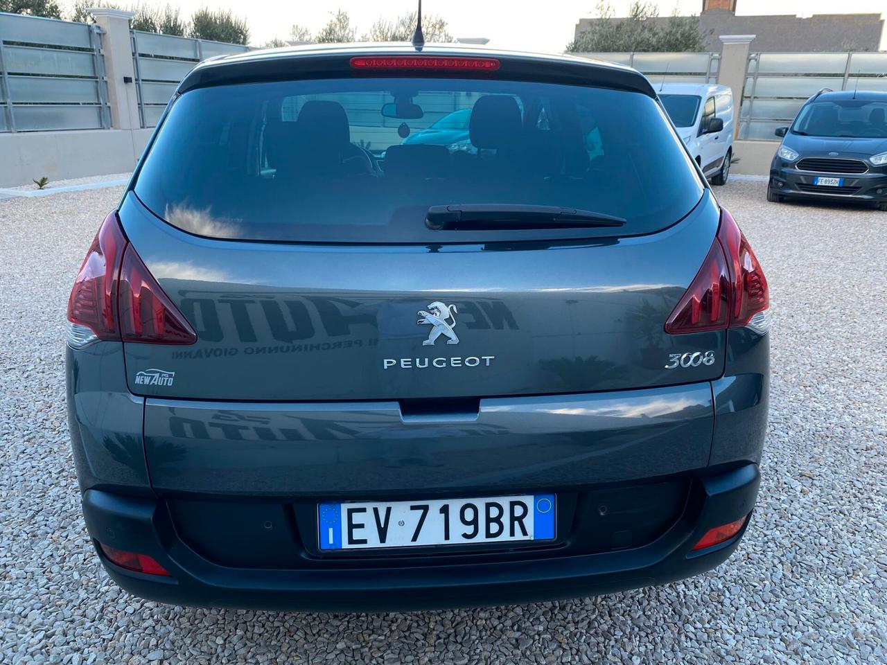 Peugeot 3008 1.6 HDi 115CV Allure