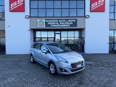 Peugeot 5008 BlueHDi 120 |7 POSTI