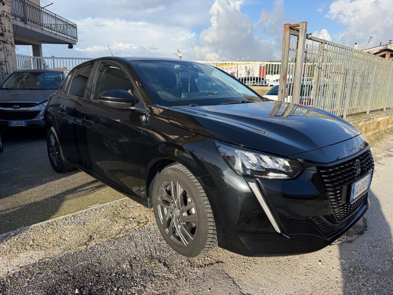 Peugeot 208 1.2 Benzina Allure Pack