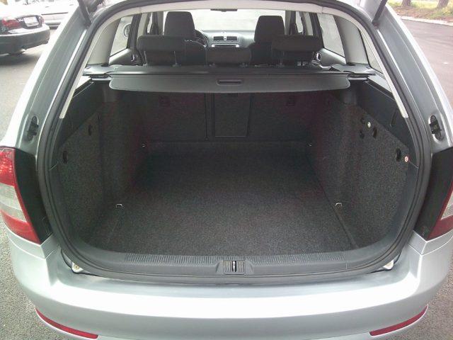 SKODA Octavia 1.6 TDI CR F.AP. Wagon Ambition