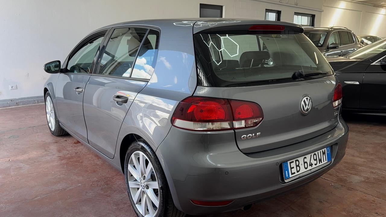 Volkswagen Golf 6 VI 1.6 TDI DSG Highline