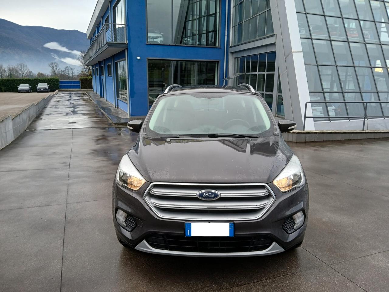 Ford Kuga 1.5 TDCI 120cv 2WD Titanium 2017