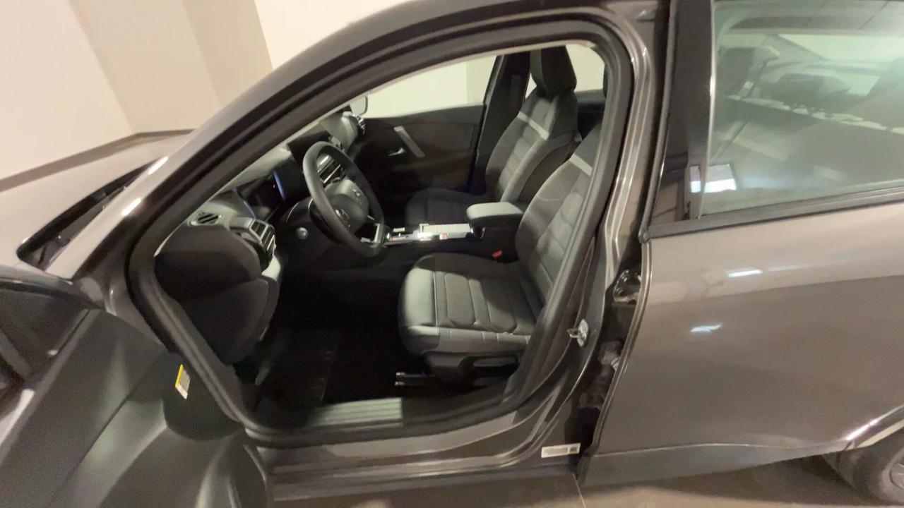 Citroen C4 X PureTech 130 S&S EAT8 Plus
