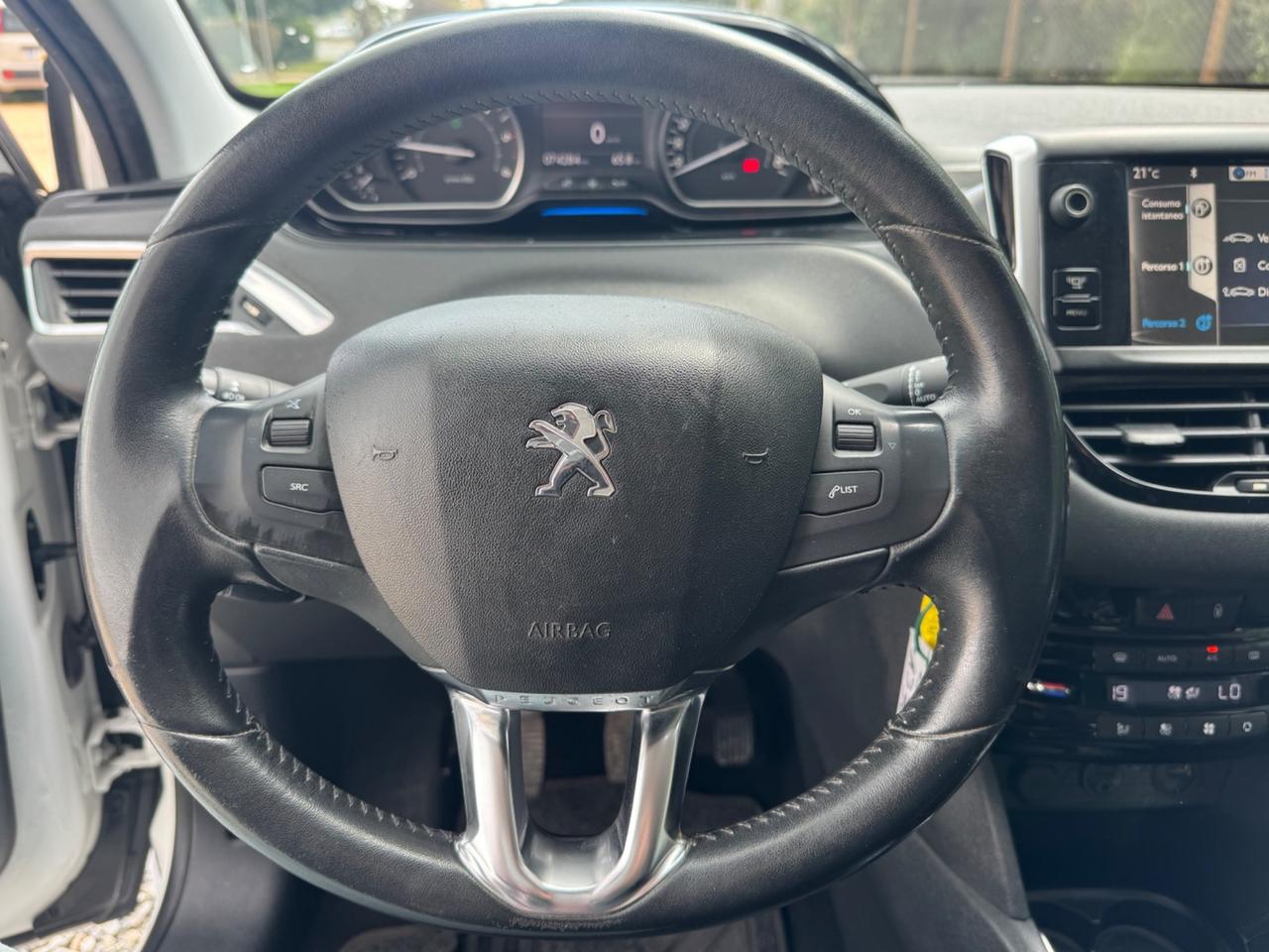 Peugeot 208 1.6 e-HDi 92 CV Stop&Start 5 porte Allure