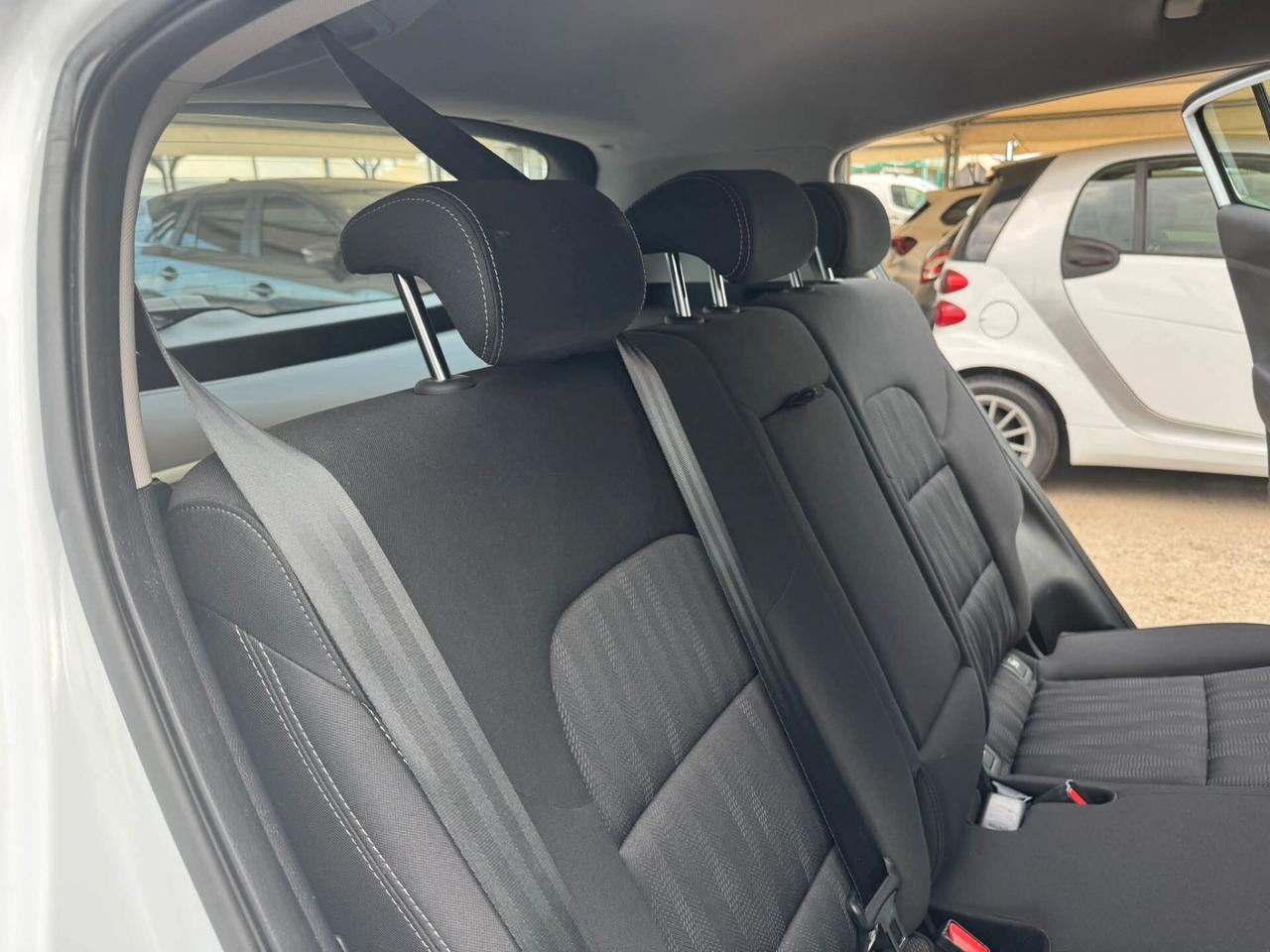 KIA SPORTAGE 4SERIE 1.6CRDI 136CV DIESEL/IBRIDO MOTORE KM 0 CERTIFICATA KIA