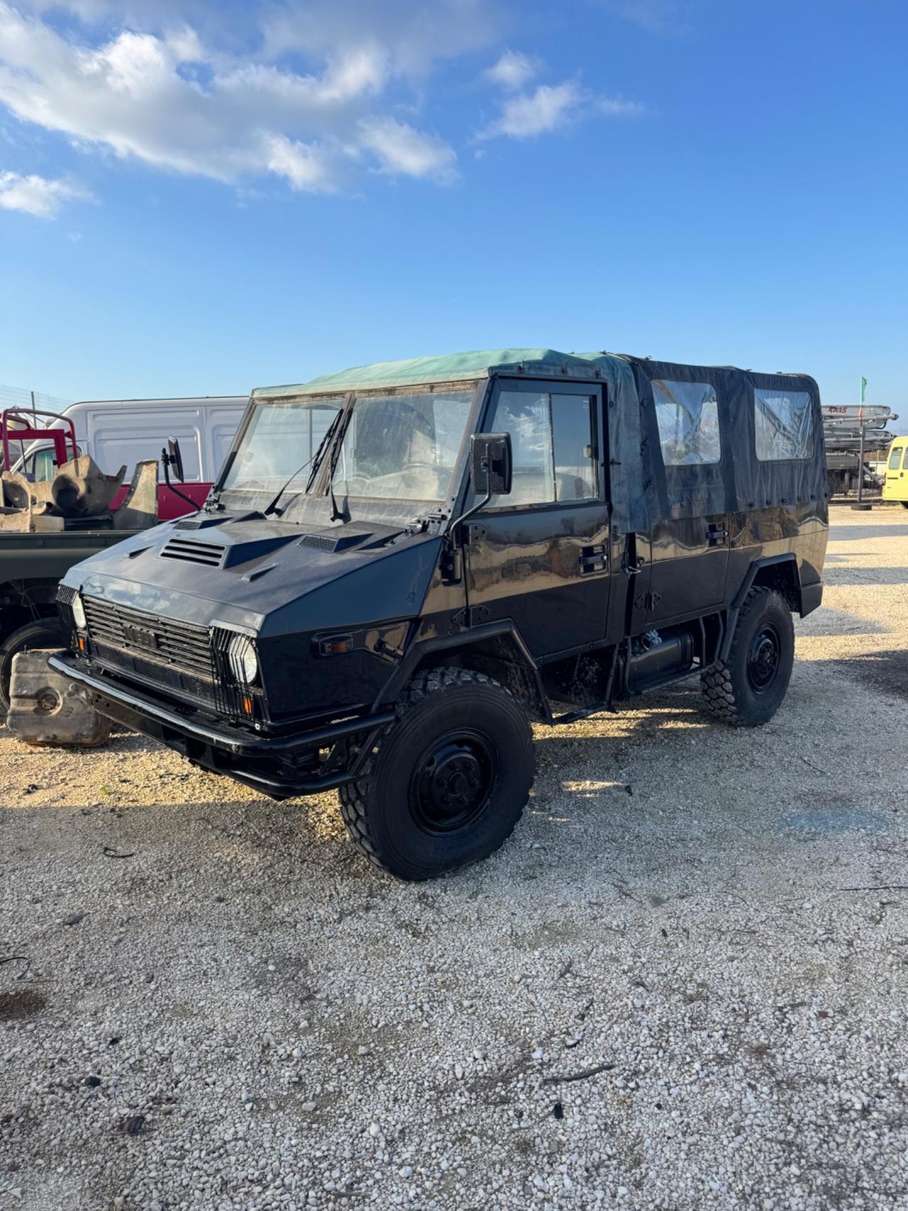 Iveco Daily 40.10W 2.8 TD Combi 4x4 Classic