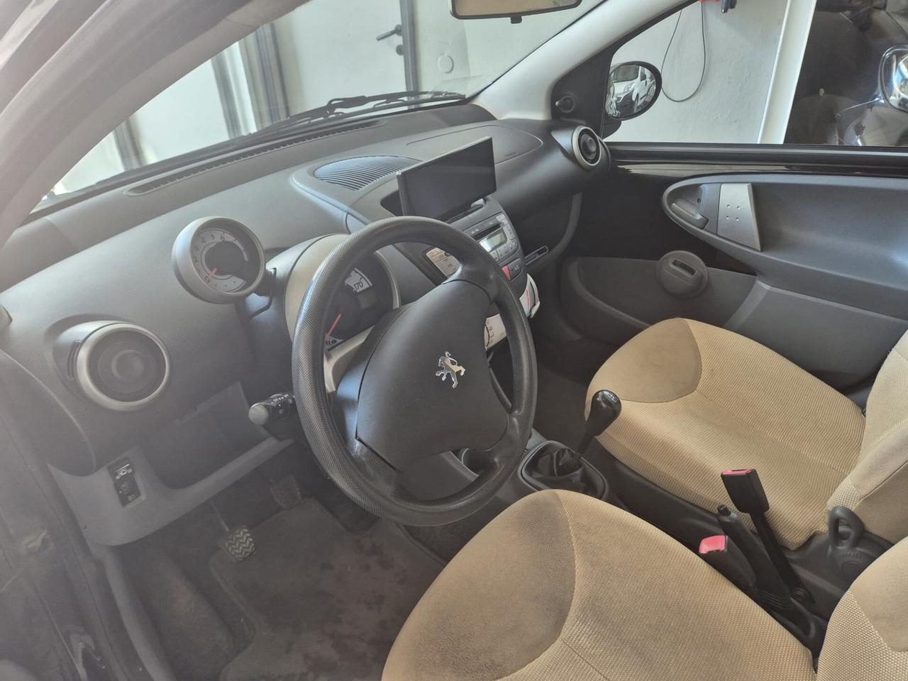 Peugeot 107 5 porte 1.0 metano 2007