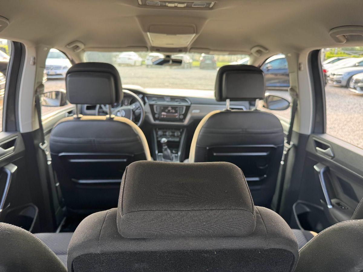 VOLKSWAGEN - Touran - 1.6 TDI Comfortline BMT