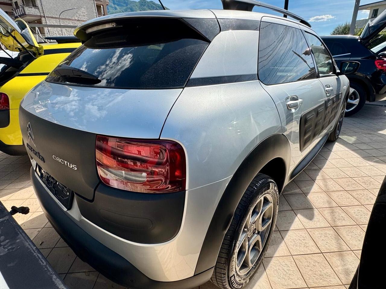 Citroen C4 Cactus PureTech 110 S&S Shine