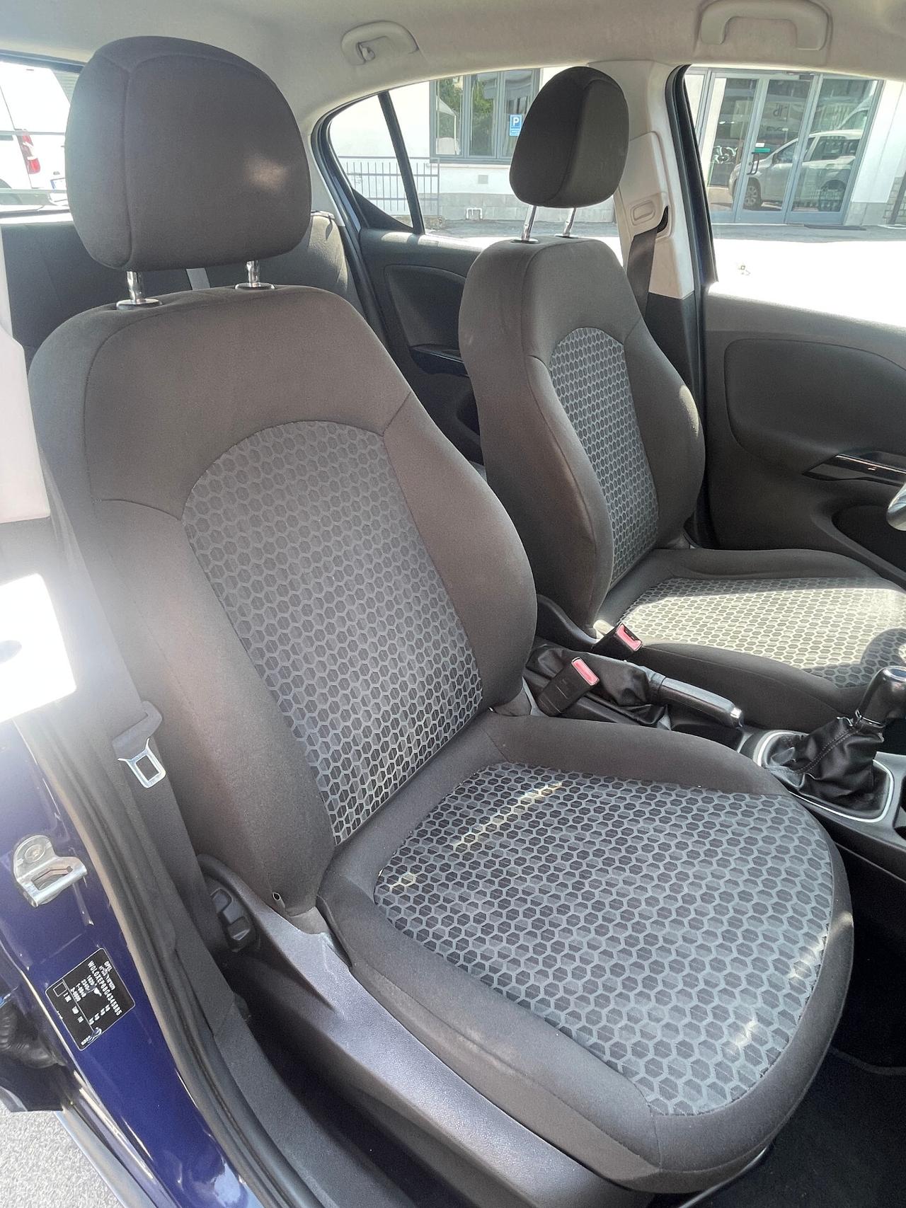 Opel Corsa E 1.200 - 5 porte neopatentati