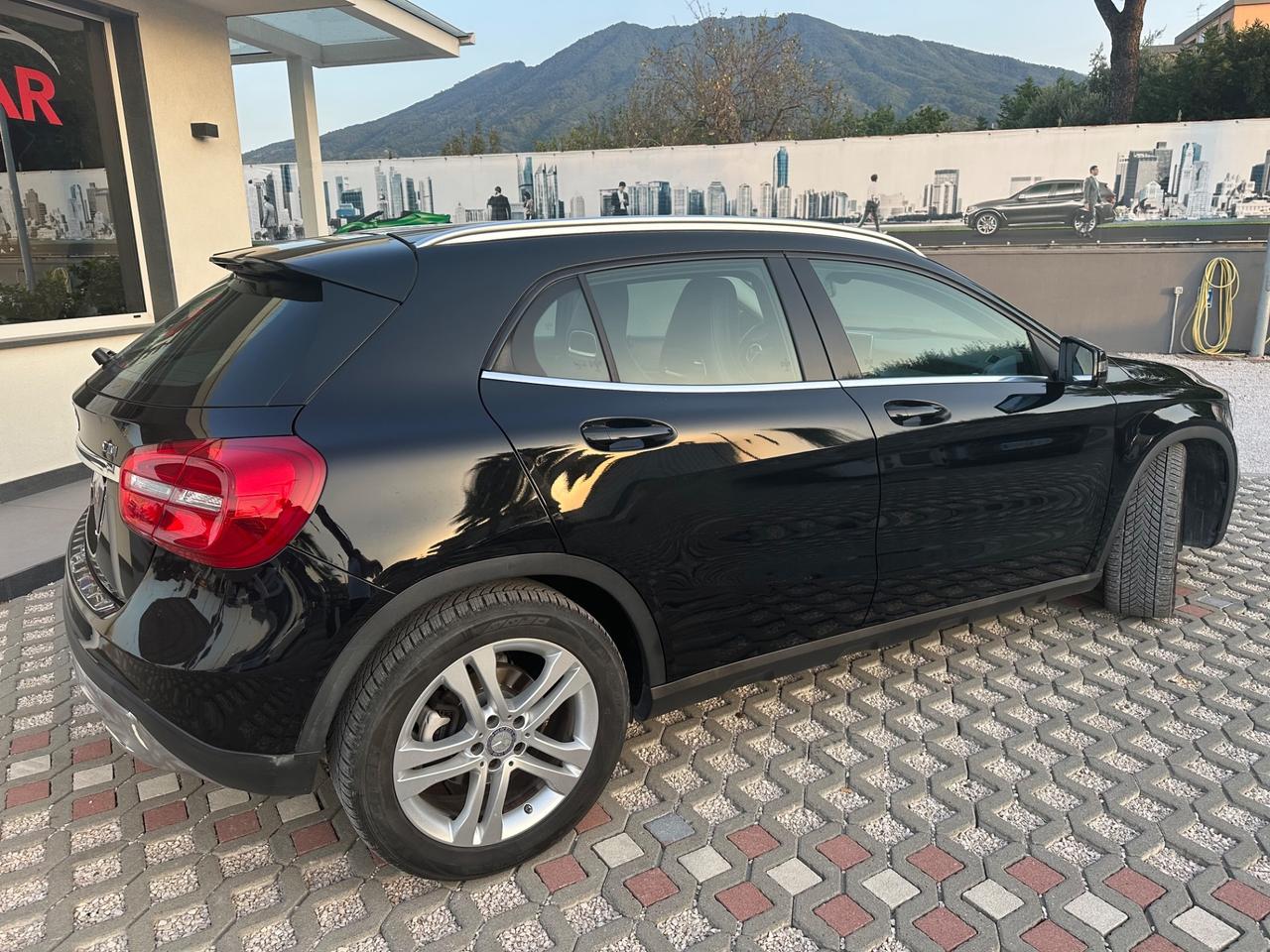 Mercedes-benz A 220 d Automatic Sport