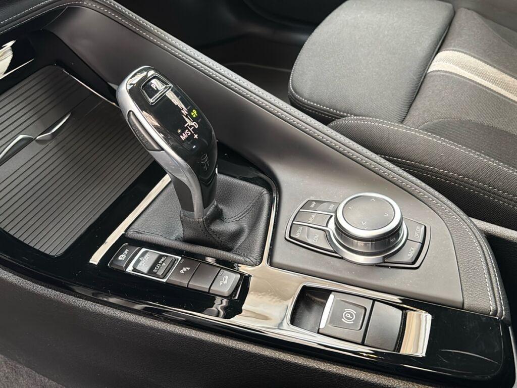 BMW X2 18 d SCR Business X xDrive Steptronic