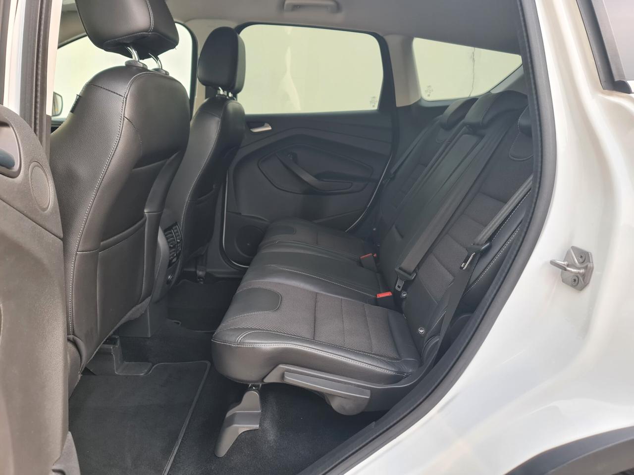 Ford Kuga 2.0 TDCI 4WD Titanium - KM. CERTIF.