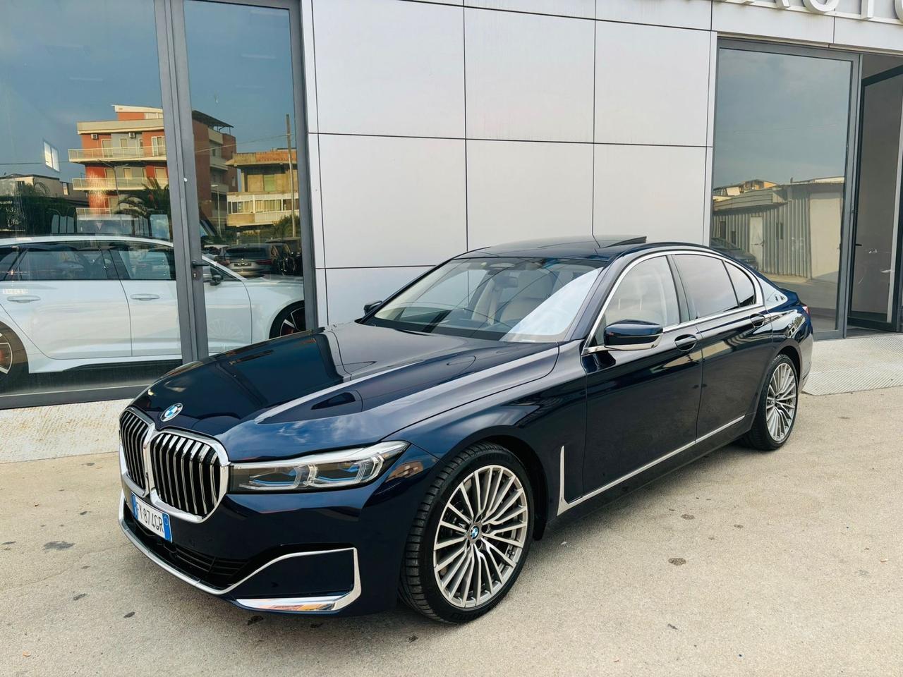 Bmw 750i xDrive - anno 2019 - iva esposta - prezzo €52.900