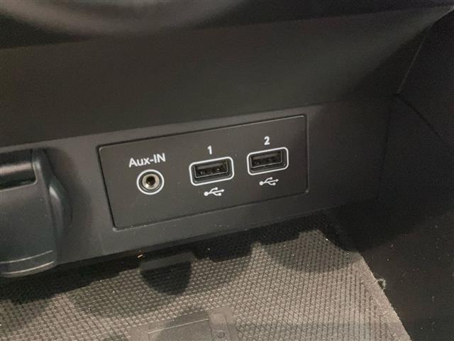 RENAULT Clio 1.6 E-Tech full hybrid E-Tech Engineered 145cv aut