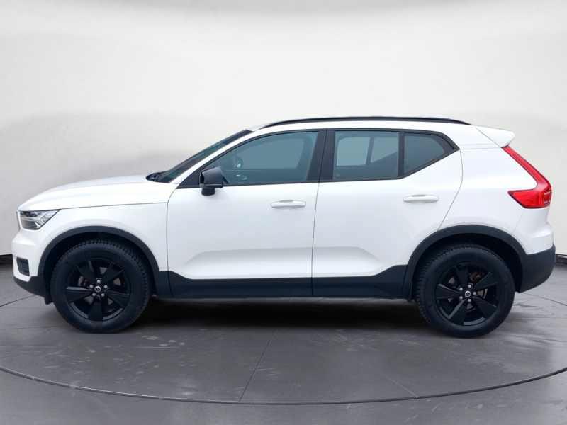 VOLVO XC40 1.5 t2 Momentum Core auto