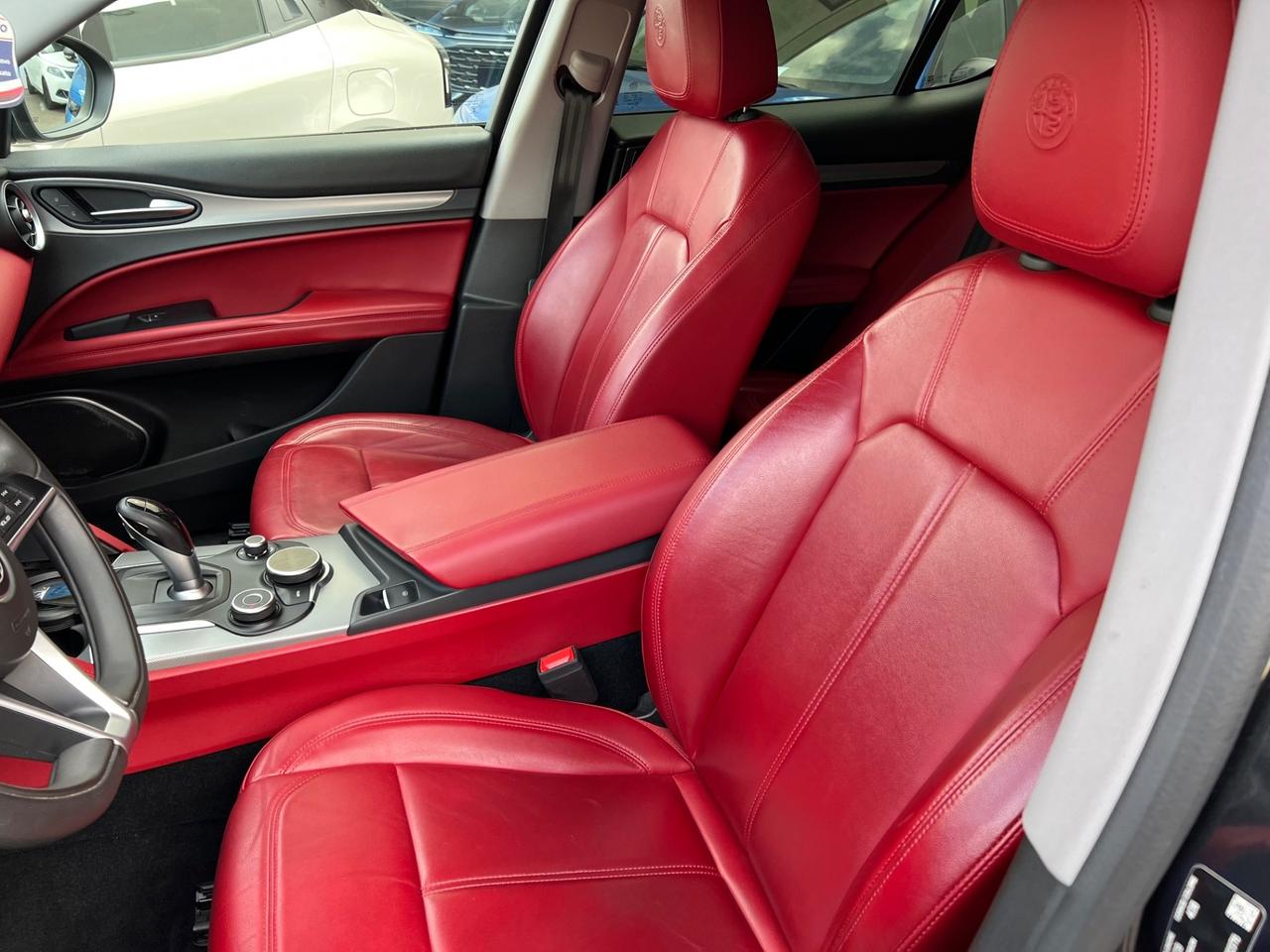 Alfa Romeo Stelvio 2.2 Turbodiesel 210 CV AT8 Q4 Executive