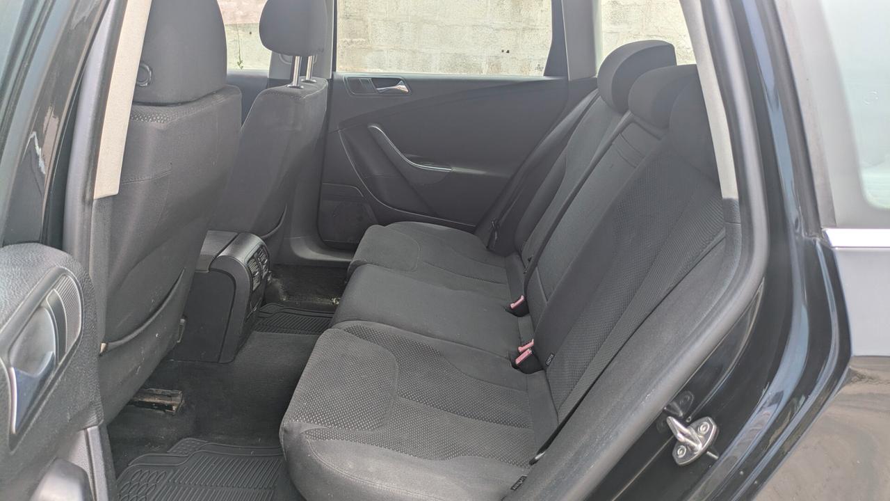 Volkswagen Passat 2.0 16V TDI Var. Highline