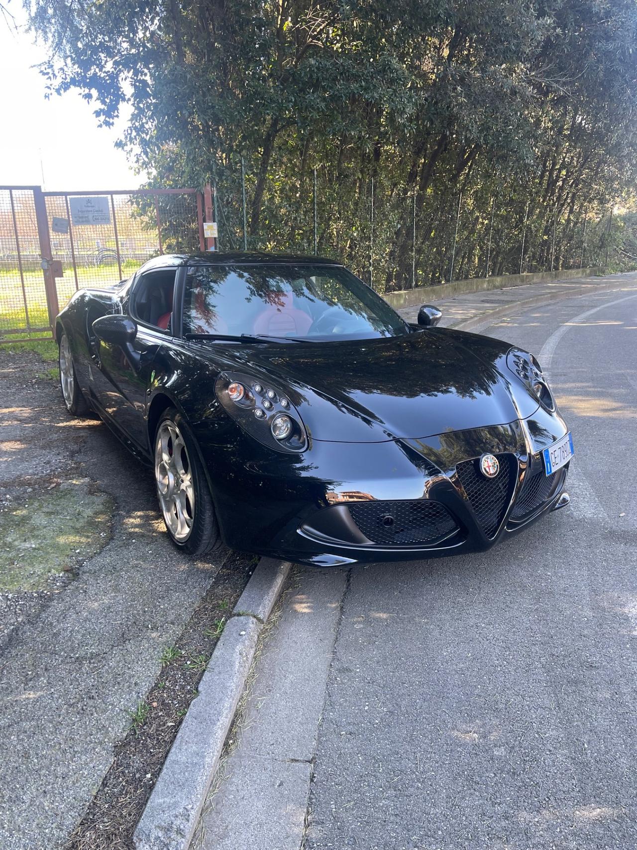 Alfa Romeo 4C 1750 TBi