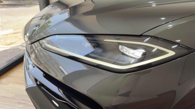 LAMBORGHINI Urus 4.0 SE 800cv