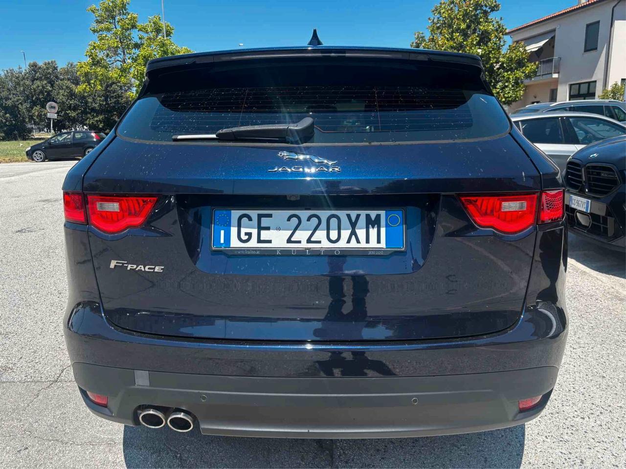 Jaguar F-Pace 2.0 D 180 CV AWD Prestige