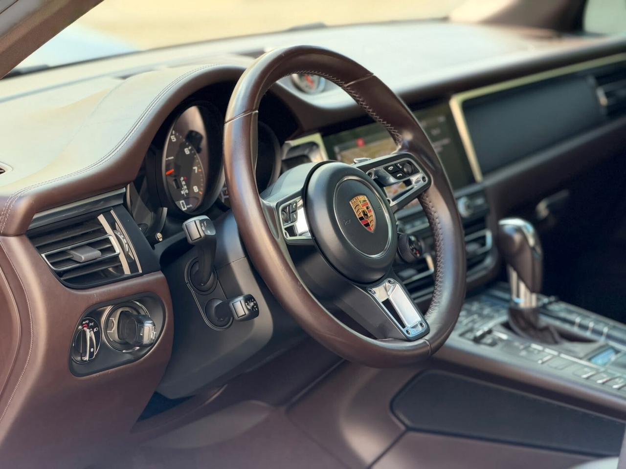 Porsche Macan 2.0 245 cv TURBO DESIGN TETTO SCARICHI
