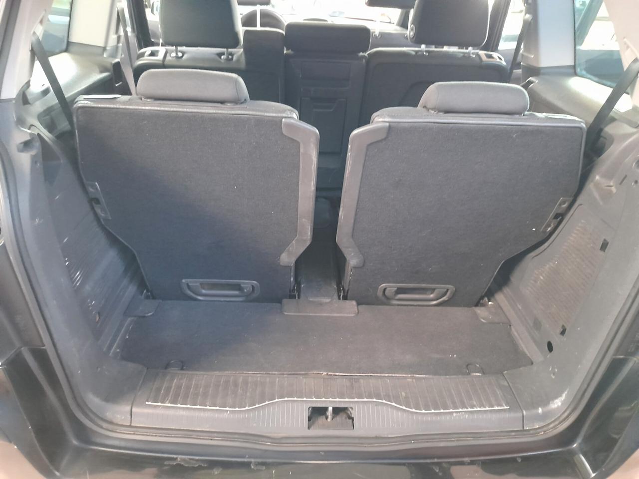 Opel Zafira 1.6 16V Twinport Cosmo