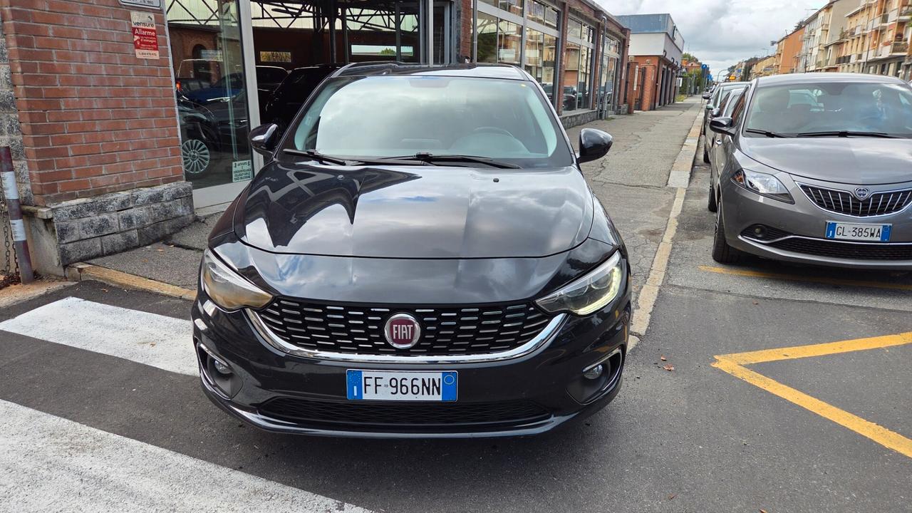 Fiat Tipo 1.6 Mjt S&S DCT SW Lounge