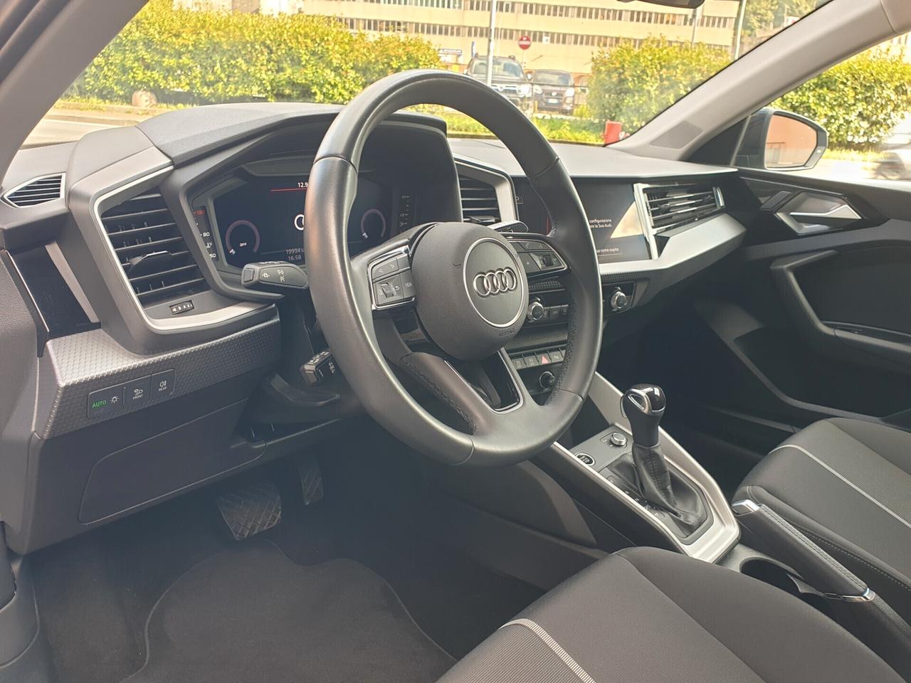 Audi A1 allstreet 30 1.0 TFSI S tronic bicolor