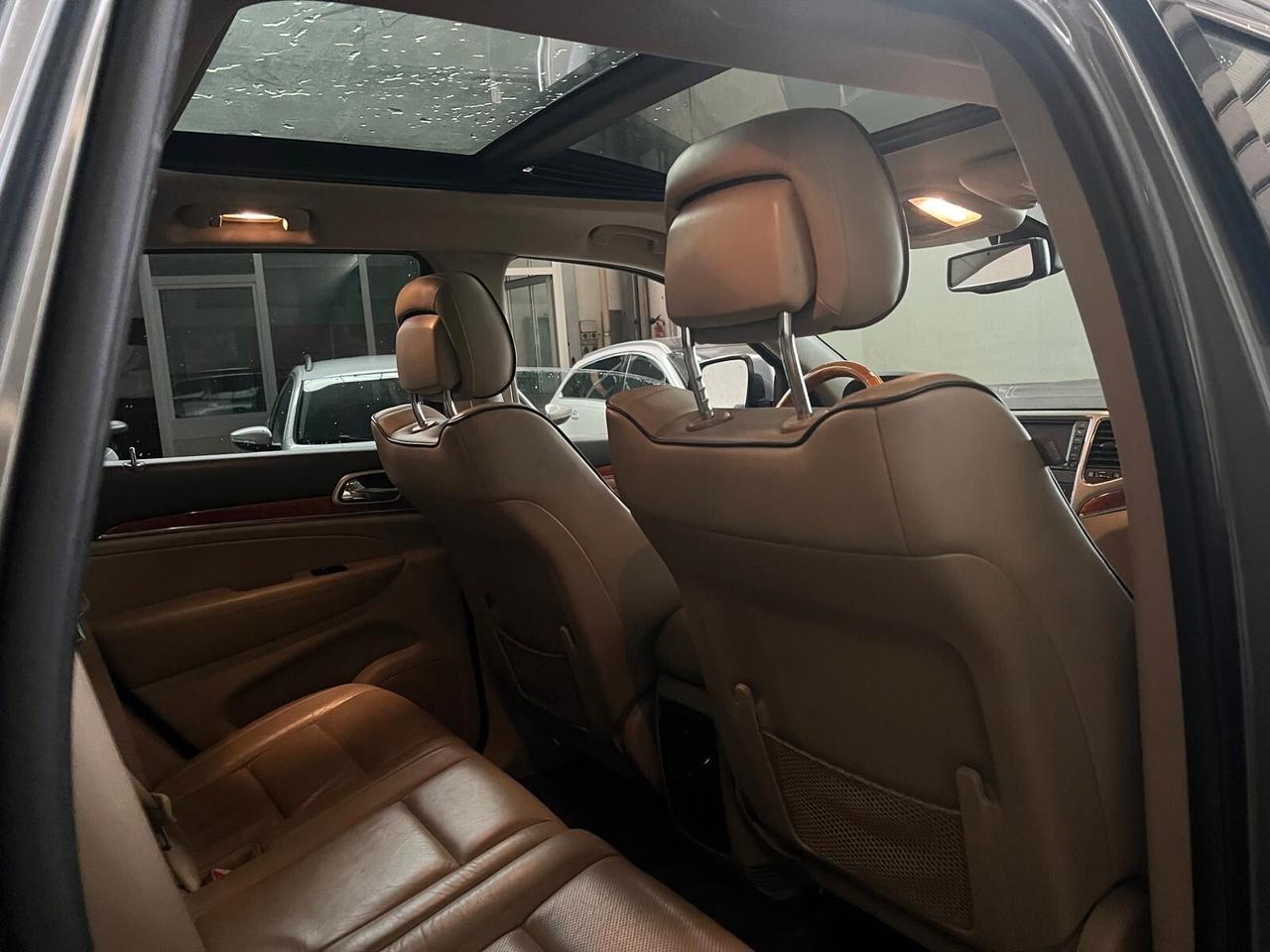 Jeep Grand Cherokee-3.0CRDI- 2011