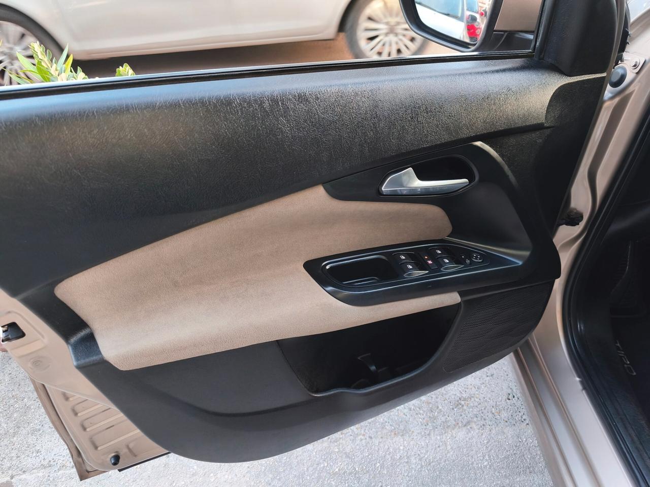 Fiat Tipo 1.6 Mjt S&S 5 porte Easy