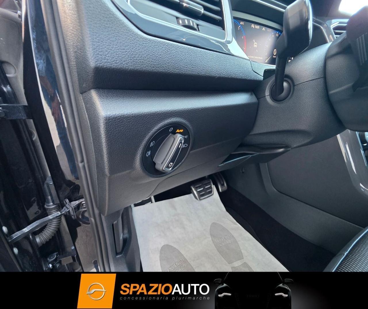 Volkswagen T-Roc 1.5 TSI 150cv ACT DSG *R-LINE* IPER FULL