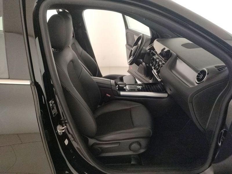 Mercedes-Benz GLA GLA 200 d Sport auto