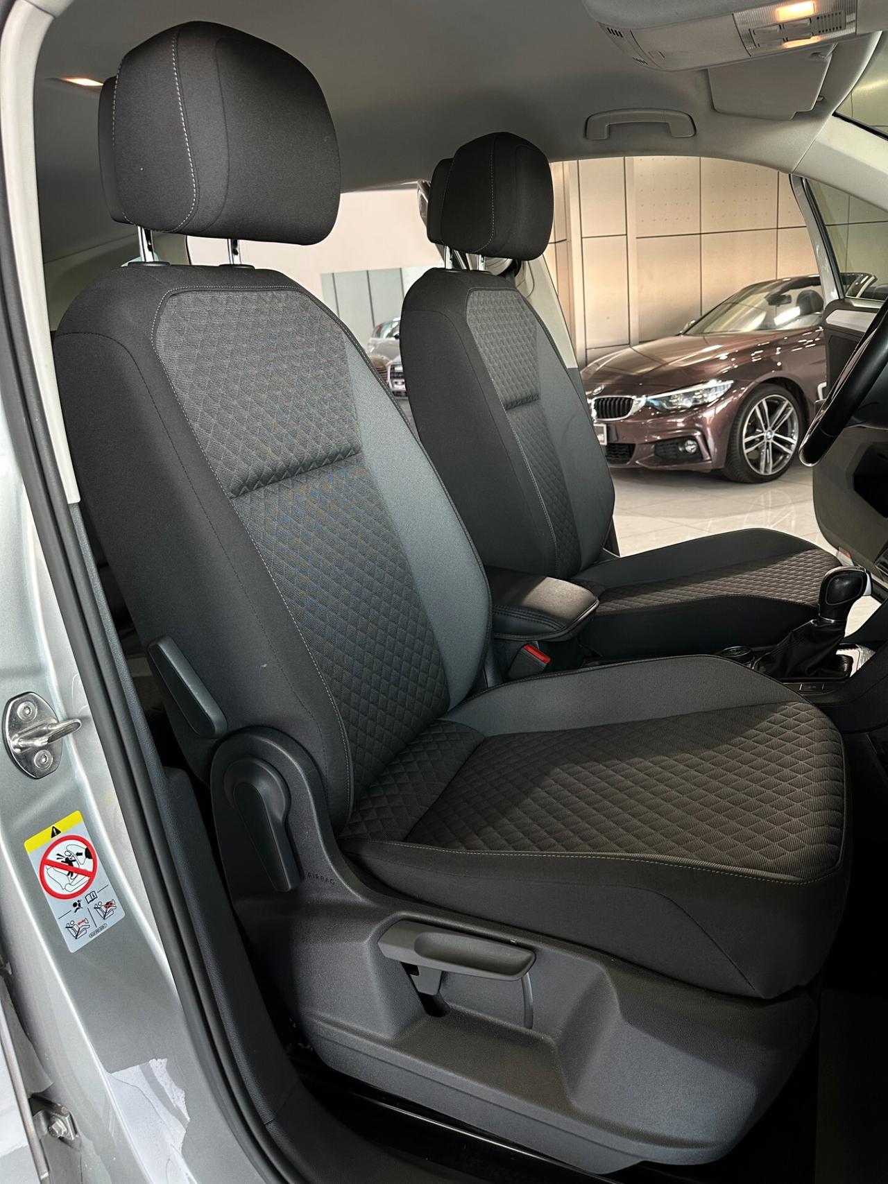 Volkswagen Tiguan 2.0 150cv 4Motion DSG CarPlay RADAR Finanziabile