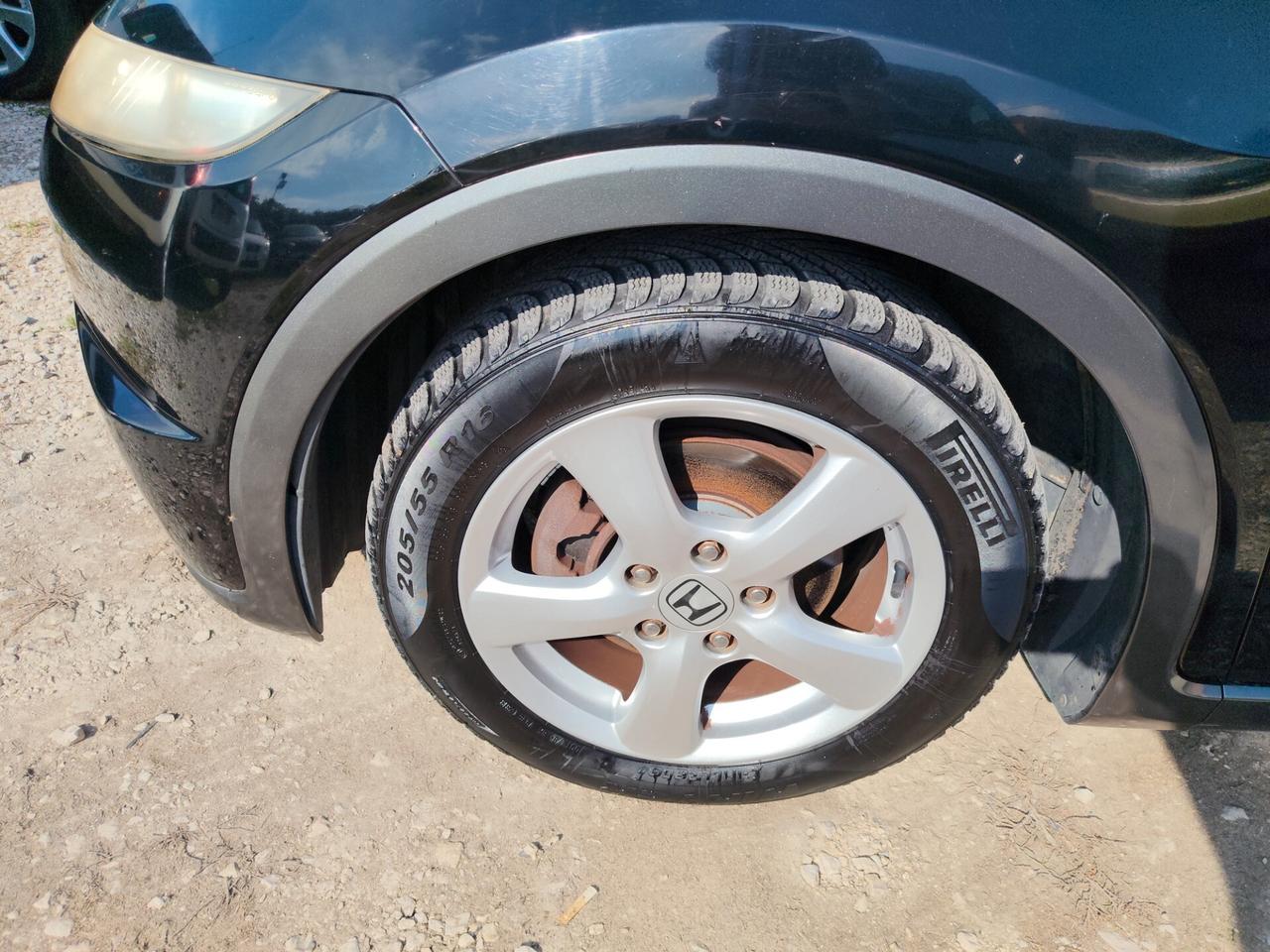 Honda Civic 1.4 GPL 2011